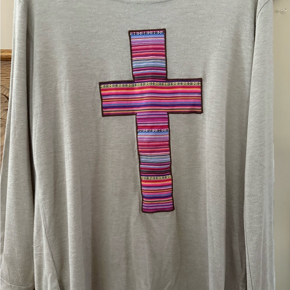 Southern Grace Gray Top with Vibrant Cross Design
